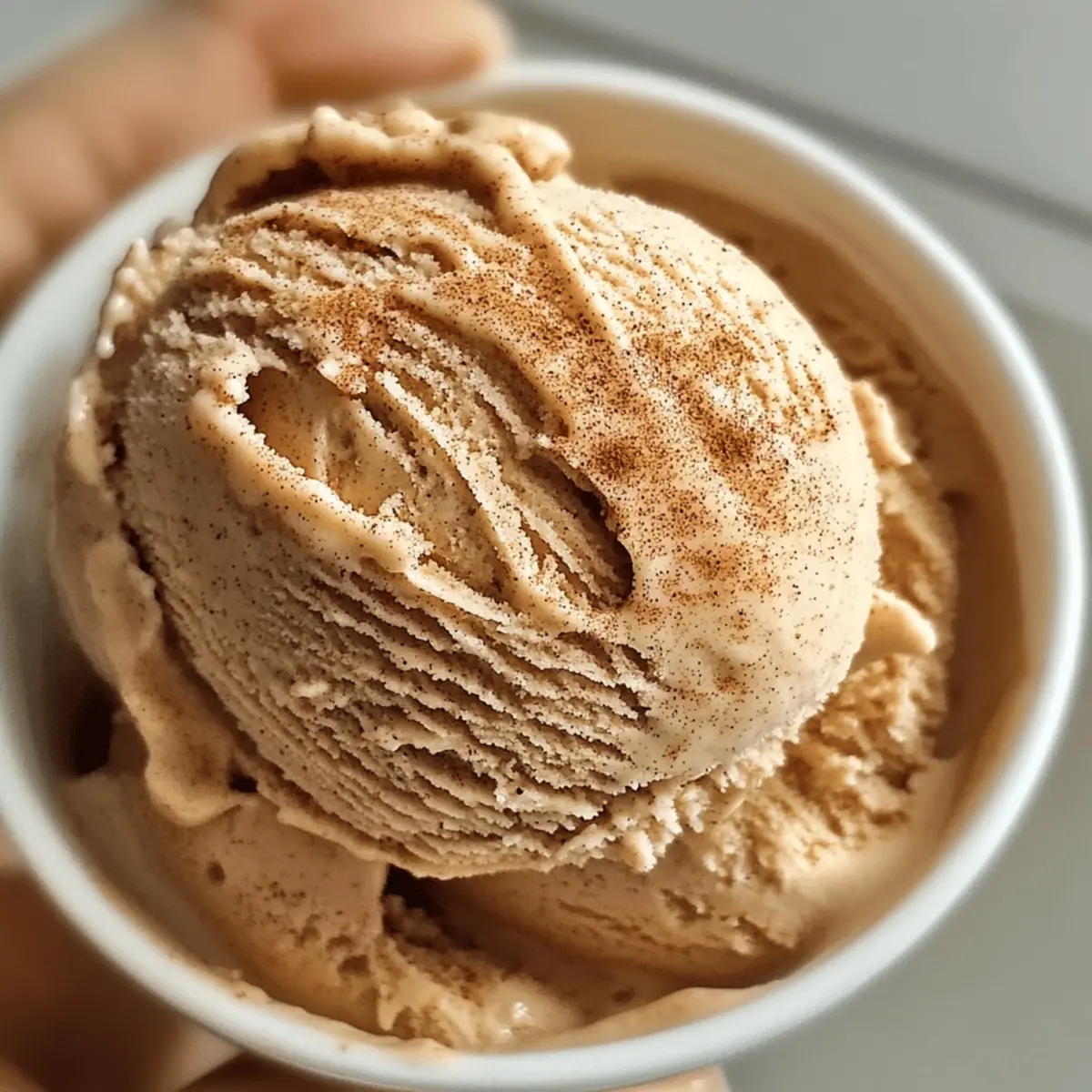 Cremiges Brown Sugar Zimt Eis selber machen