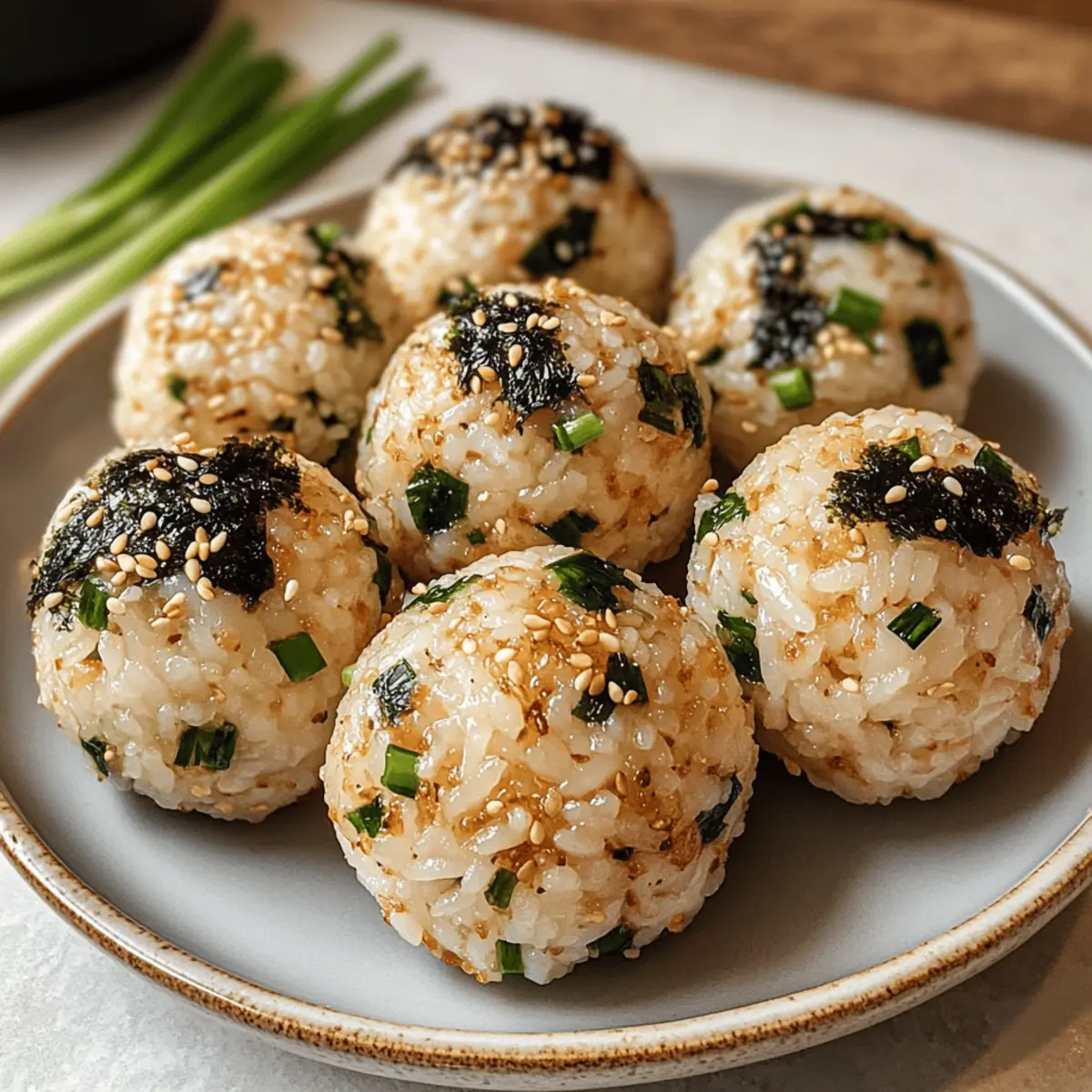 Koreanische Reisbällchen Jumeokbap selbstgemacht