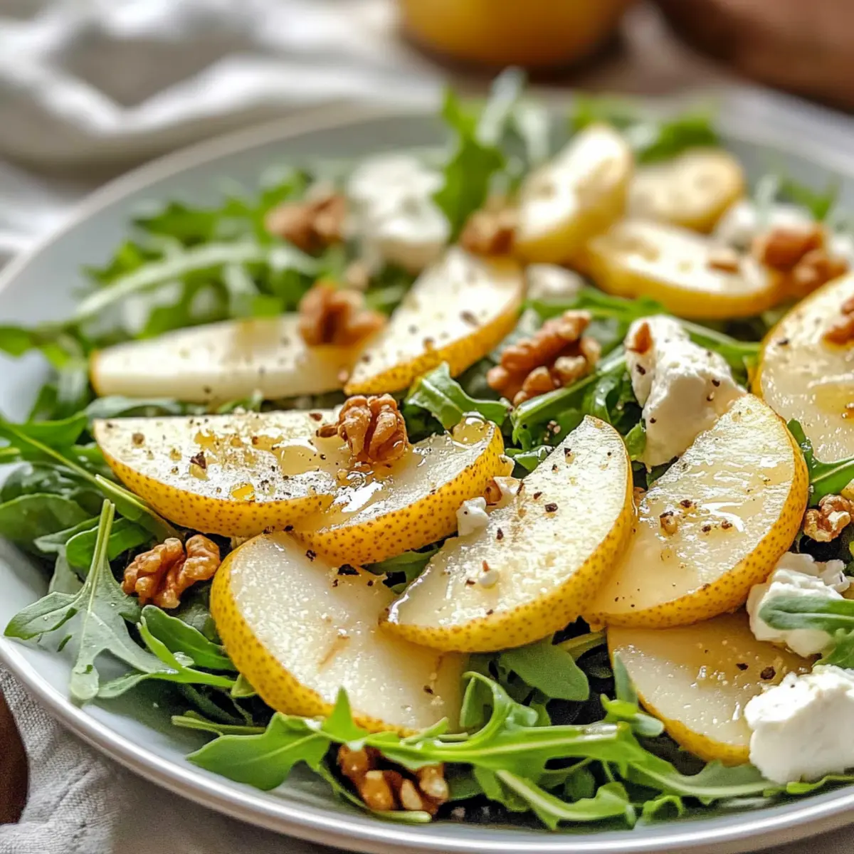 Birnen- und Rucola-Salat mit Honig-Vinaigrette leicht gemacht